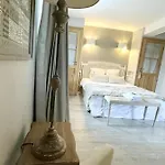 Le Paddock - Et Table D'hotes B&B 3*