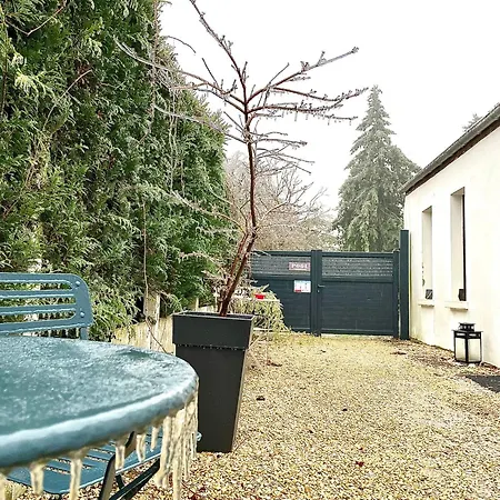 Le Paddock Couette-café