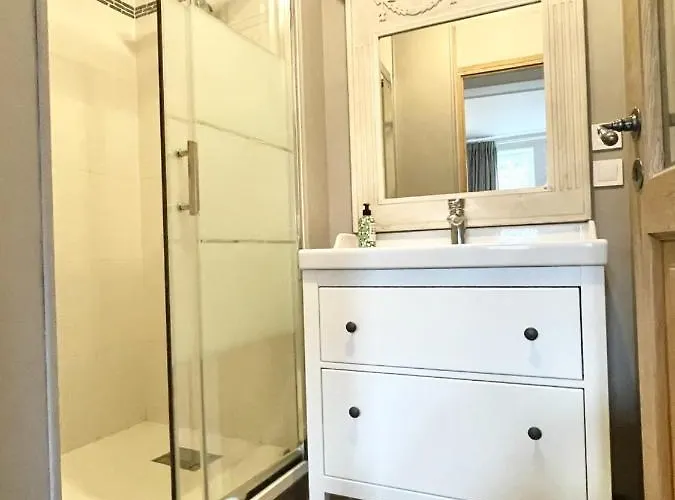 Le Paddock - Et Table D'hotes 住宿加早餐酒店 Le Déluge