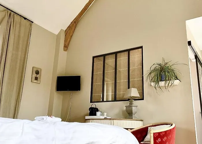 Le Paddock - Et Table D'hotes 3*