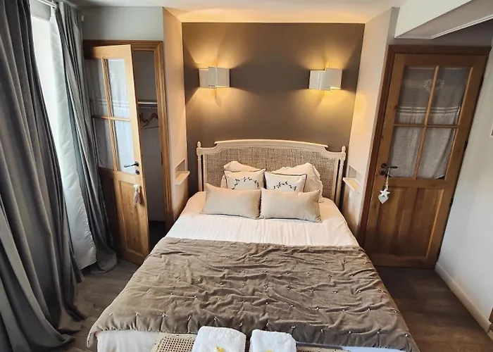 Le Paddock - Et Table D'hotes 住宿加早餐酒店